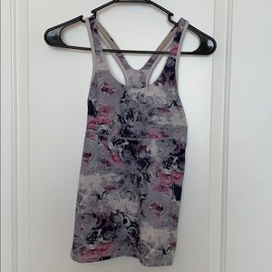 Lululemon mesh back workout tank